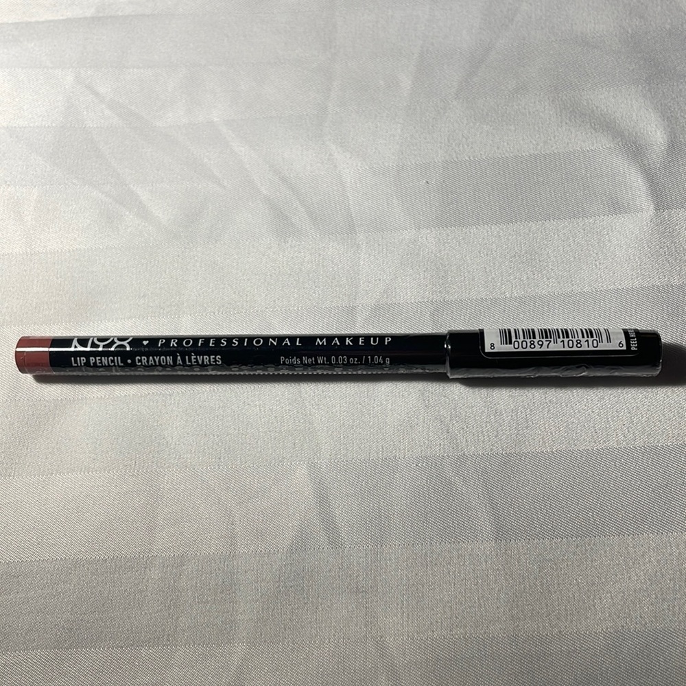 NYX Lip Pencil-Natural